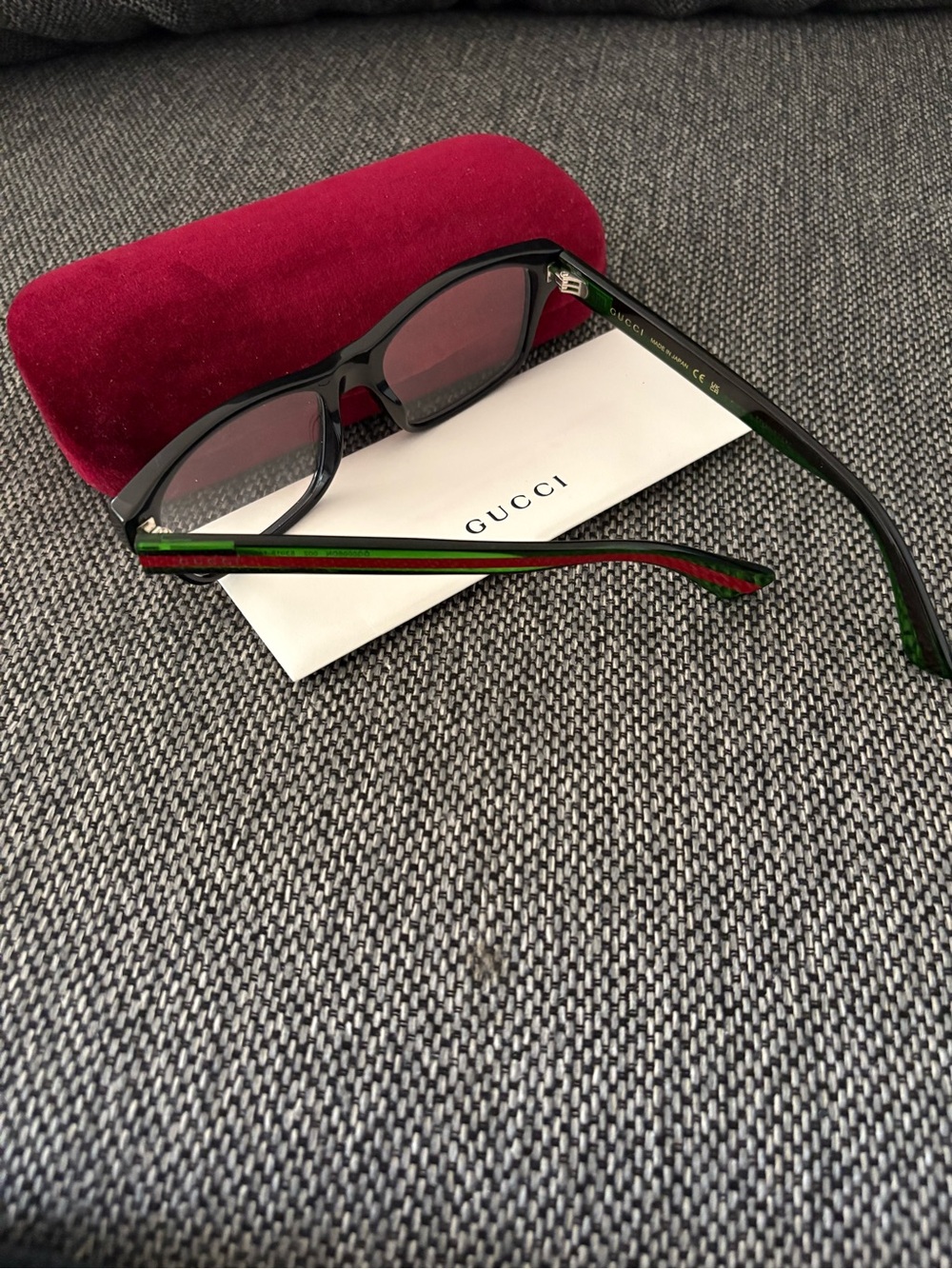 Gucci Eyewear - Black/Green Transparent Frame - Unisex - Picture 8 of 8